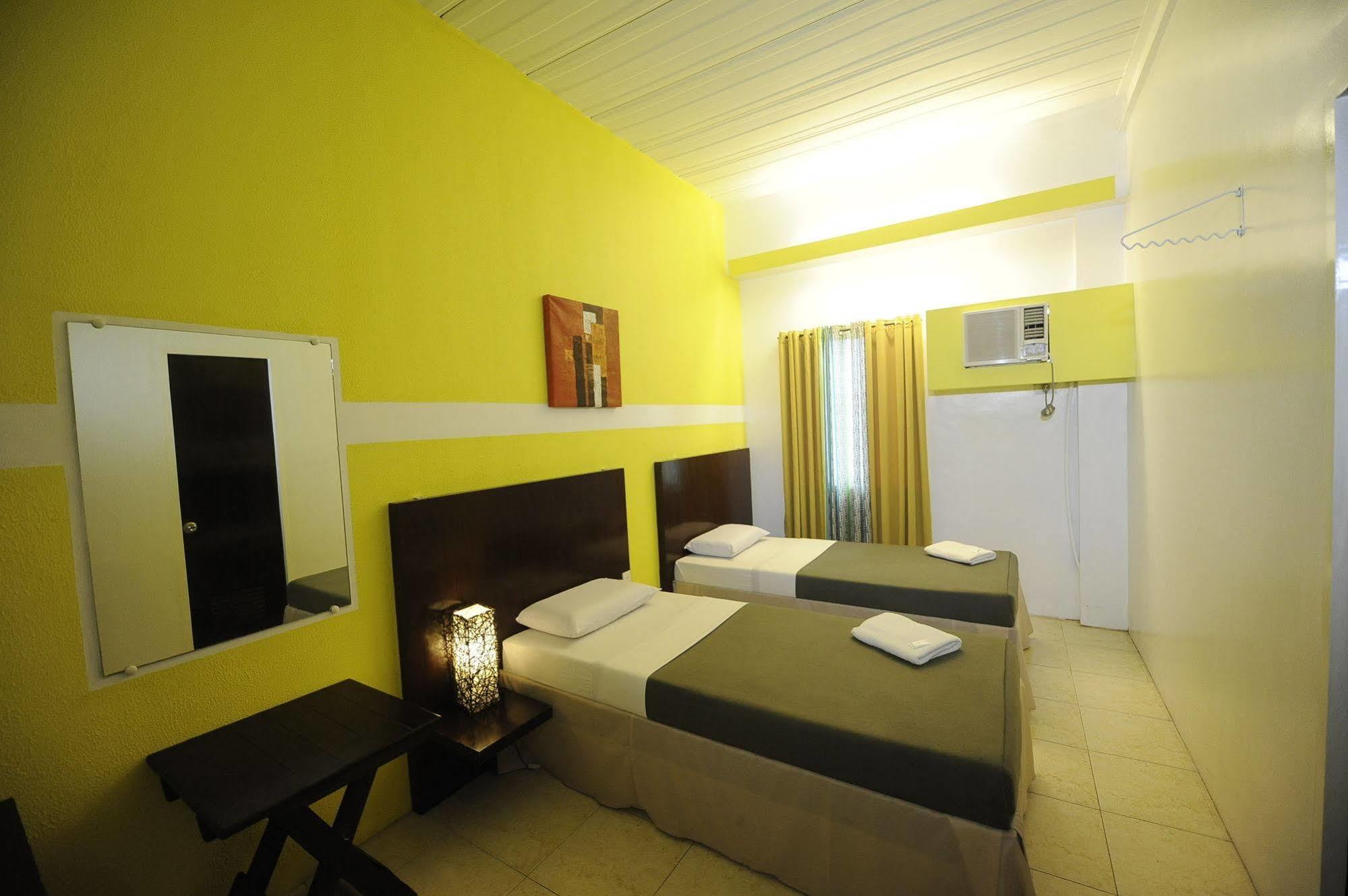 First Pacific Inn Davao City Exteriör bild